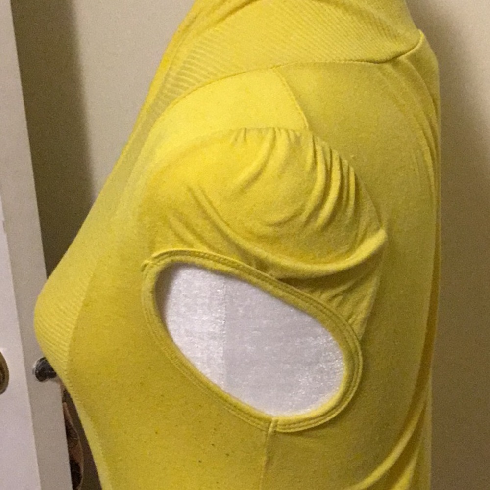 *Yellow Top* - Picture 2 of 2